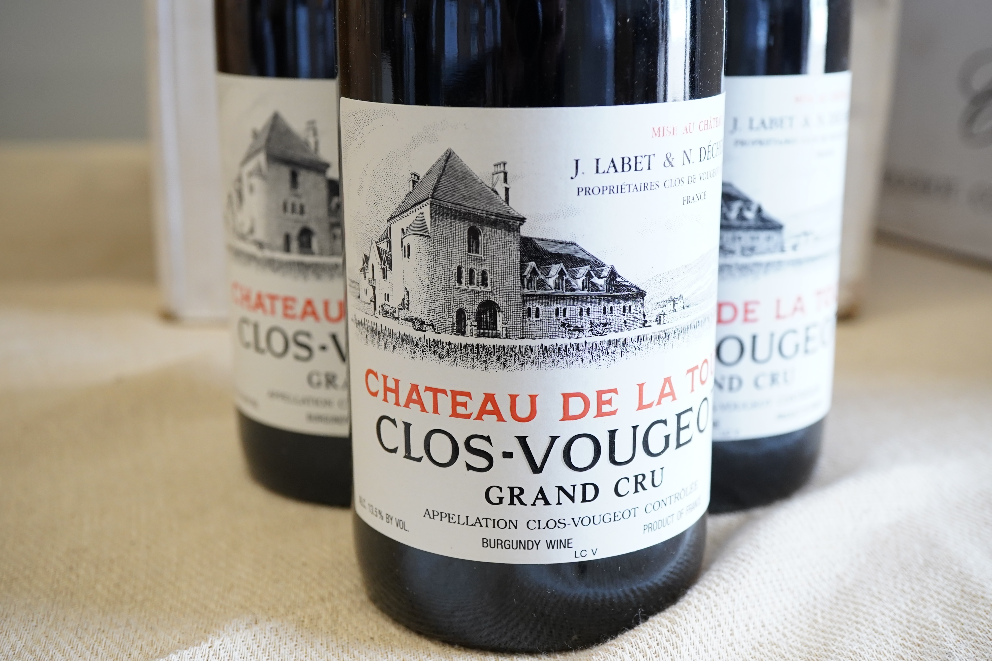 Labet & Dechelette, Château de La Tour, Clos de Vougeot Vieilles Vignes Grand Cru, 2008
